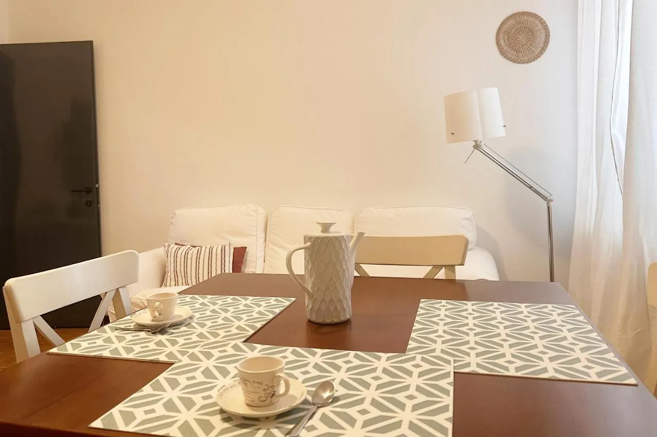 Orea Spiti - Elegant Simplicity Mediolan Apartament